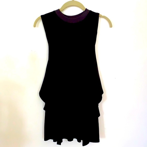 UO Kimchi open back ruffle top - Picture 2 of 7